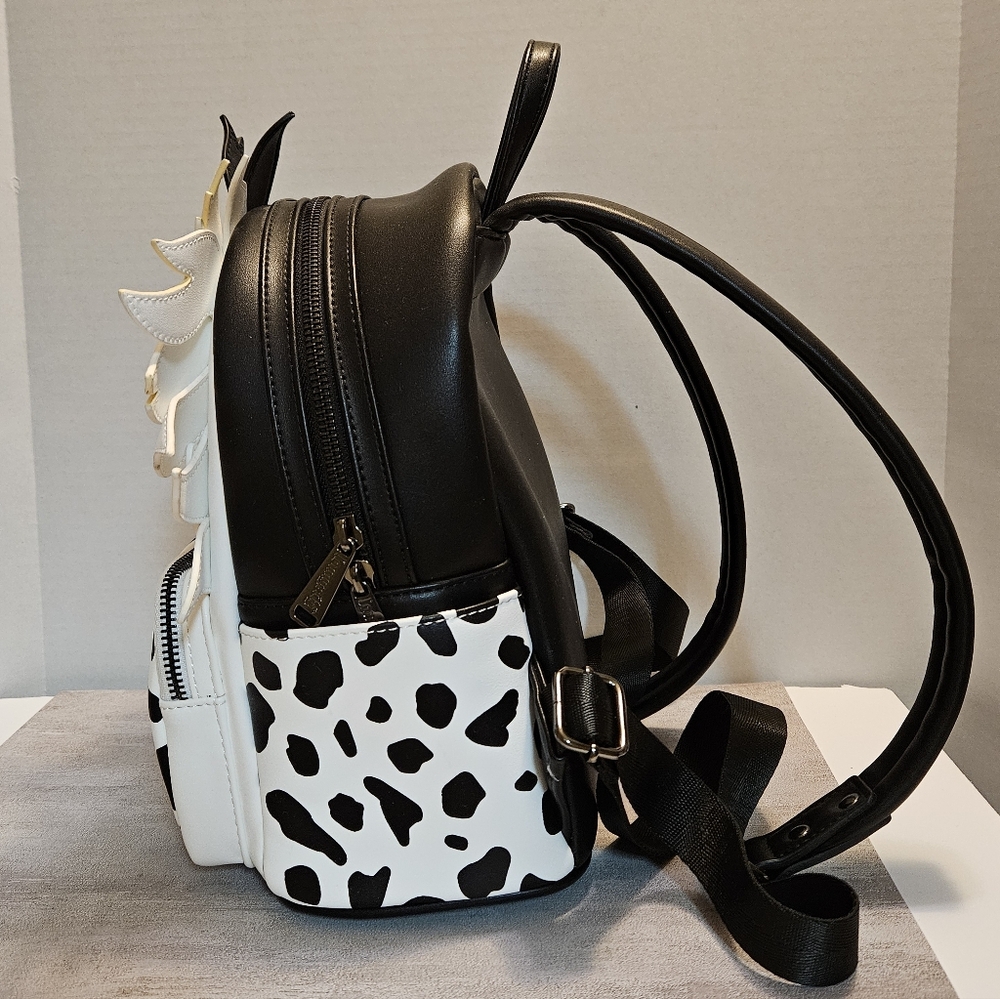 Disney Loungefly Cruella De Vil Mini Backpack - Picture 5 of 13